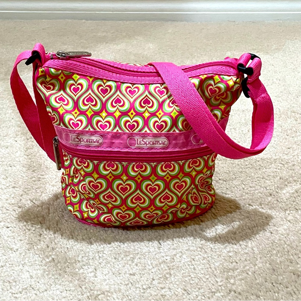 Lesportsac Mini Crossbody Zipper Bag Purse Pink White Hearts Adjustable Strap